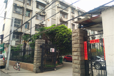 世尊华府3室2厅2卫可分期低费用